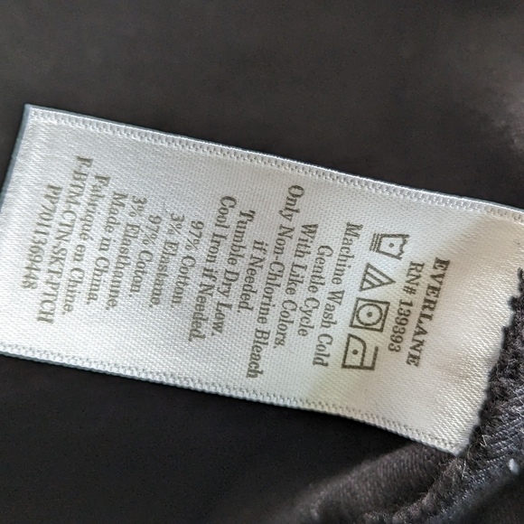 Everlane Cotton Twill Patch Pocket Skirt - Picture 4 of 4